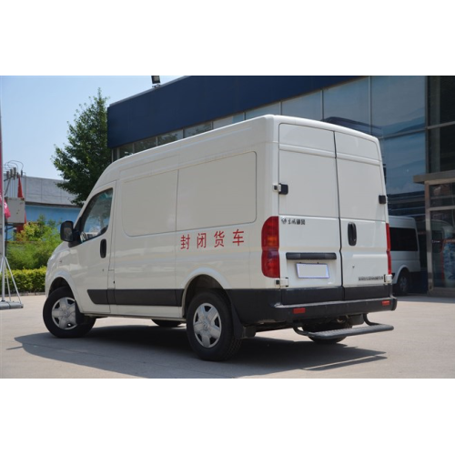 Van de carga Dongfeng multiestilo na fábrica